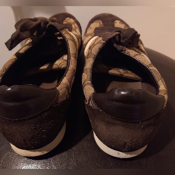 Coach Brown Sneakers Size 8 - Picture 5 of 6